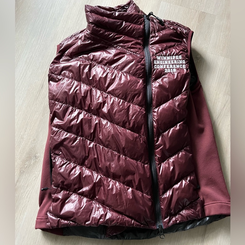 Canada Goose puffer vest M